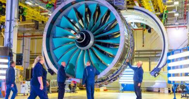 Rolls-Royce тестваха най-големия в историята авиационен двигател
